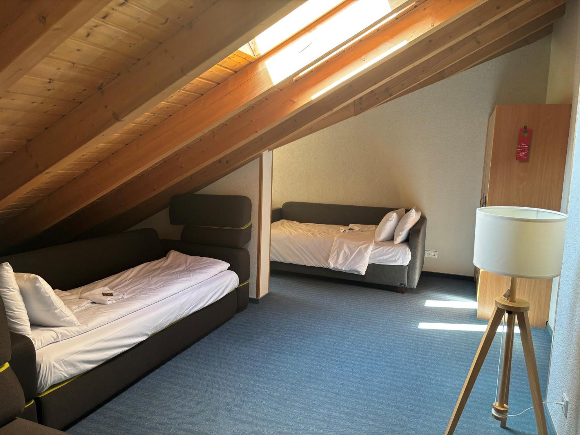 Hotel Bessunger Forst Rossdorf  Екстер'єр фото