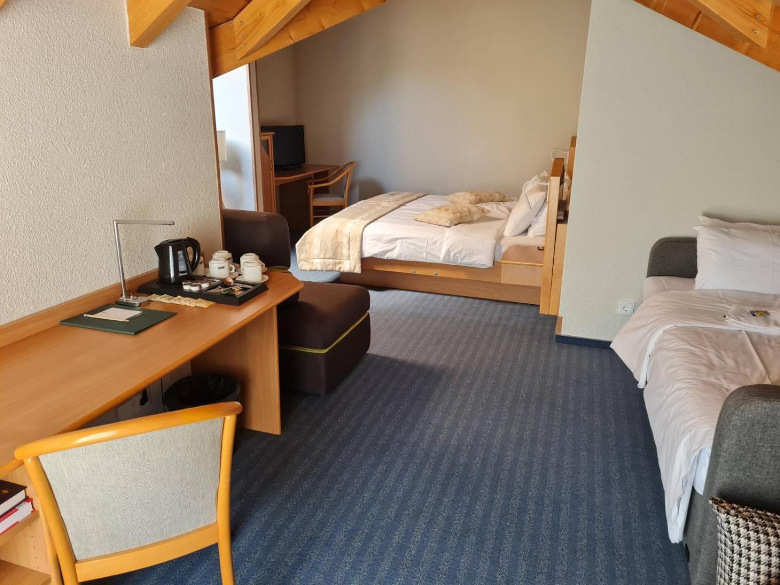 Hotel Bessunger Forst Rossdorf  Екстер'єр фото