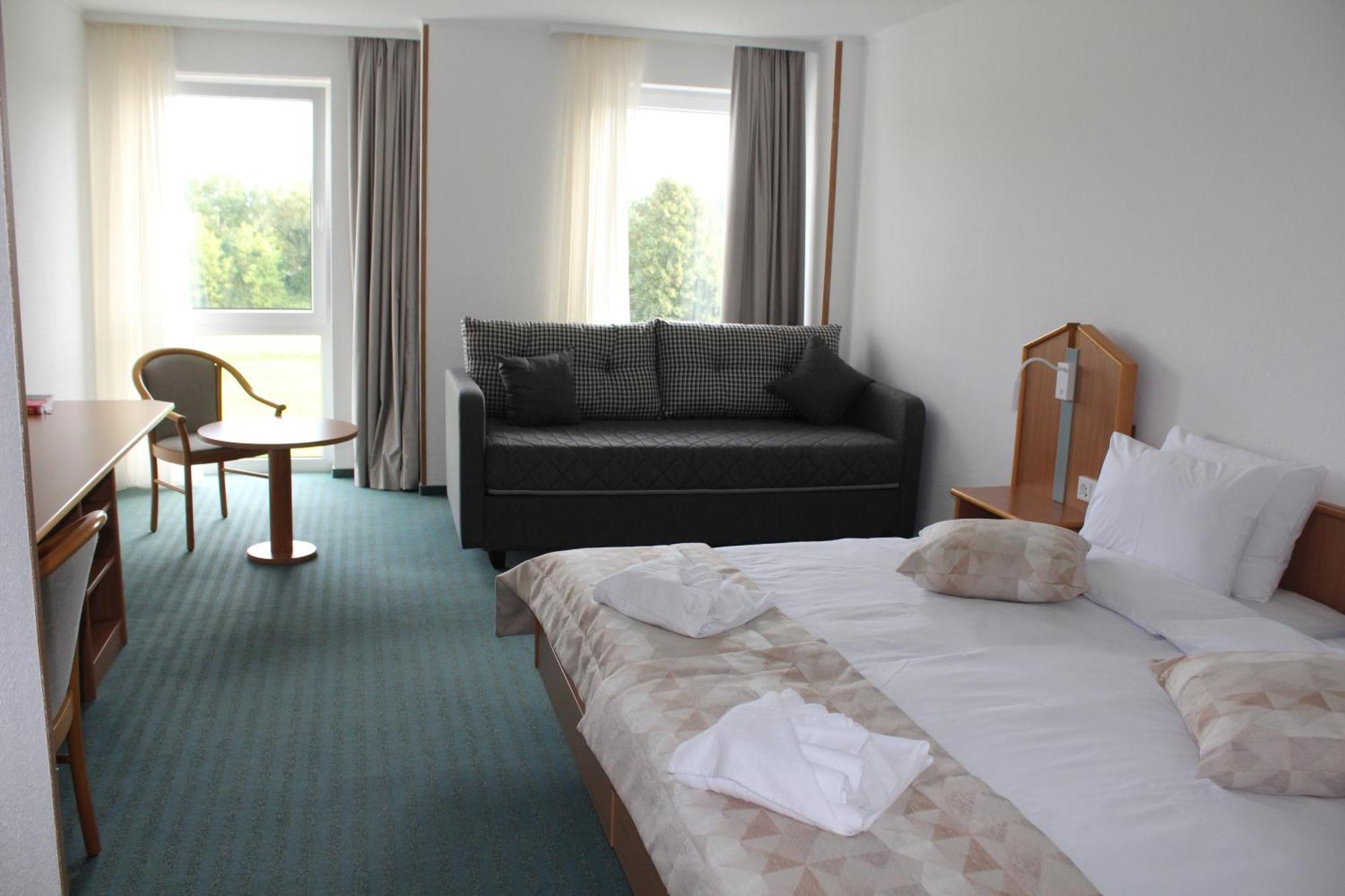 Hotel Bessunger Forst Rossdorf  Екстер'єр фото