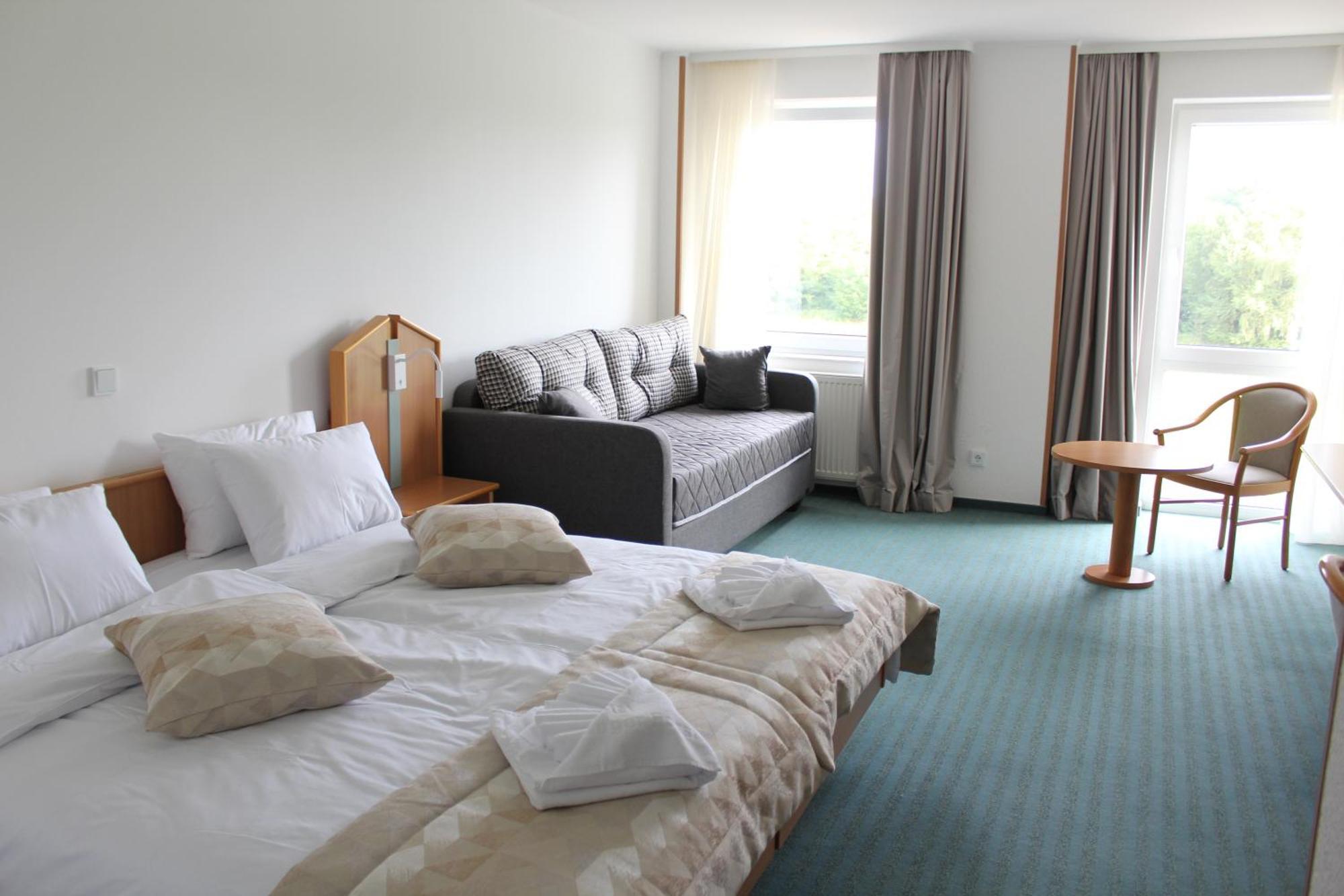 Hotel Bessunger Forst Rossdorf  Екстер'єр фото